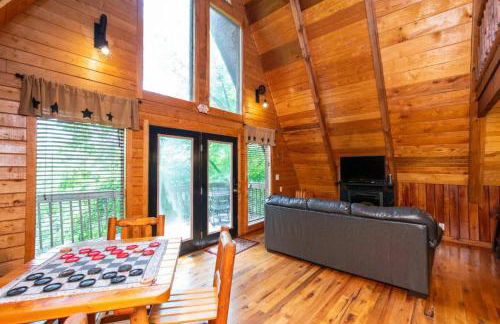 Hot Tub - Haven at the Red - Red River Gorge KY - Foto 10