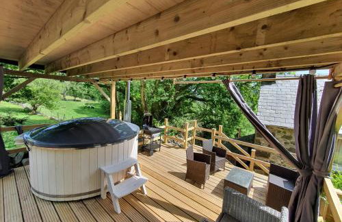 Hot Tub, 25min to Snowdon Watkin path, Stunning Mountain Views - Foto 1