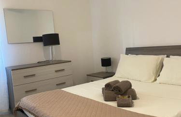Sea Rocks House - Photo 12