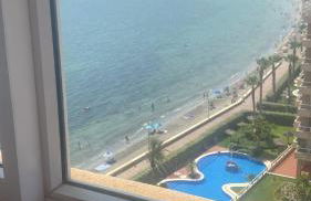 Precioso apartamento en primera línea de playa - Foto 25