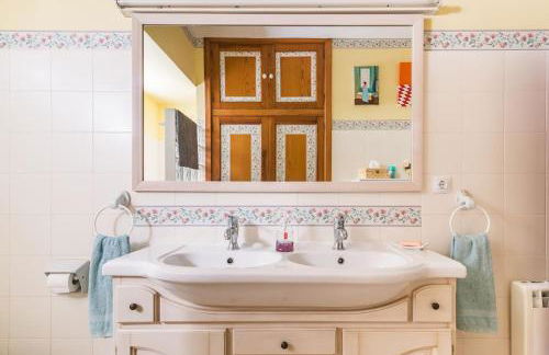 Magnífica villa con piscina y barbacoa - Foto 22