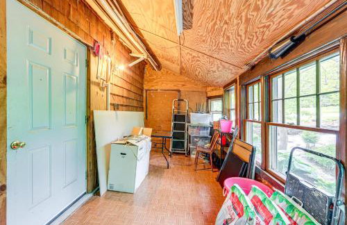 Adirondack Escape with River Access Fish and Swim - Foto 22