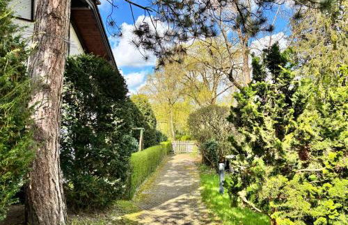 Design Studio am See mit Terrasse, Garten, 40m vom See - Snug Stays 2 - Photo 43