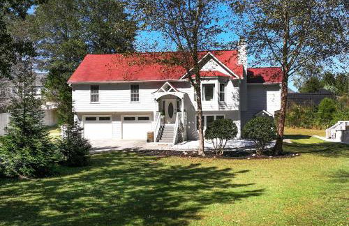 Spacious 5BR Family Retreat Near Mall of GA Sleeps 13 - Foto 2