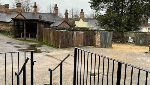 Unique Old Auction House - Foto 5