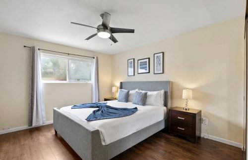 Pacific Paradise - Large Patio, Hot Tub, Short Walk to Beach, & Parking - Photo 4