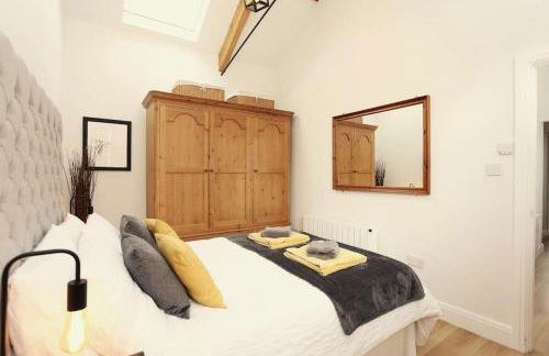 Stunning Coach House with two bedrooms and parking - Foto 13