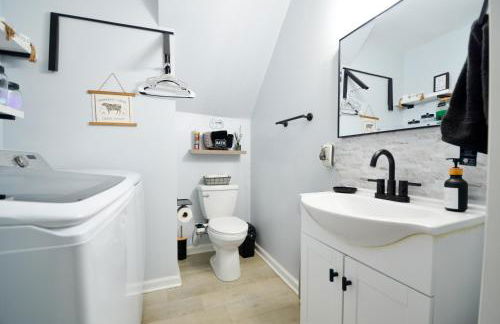 Private 1 Acre Retreat, Spa, Firepit, Gym, Chickens, King Suite, Pets - Foto 40