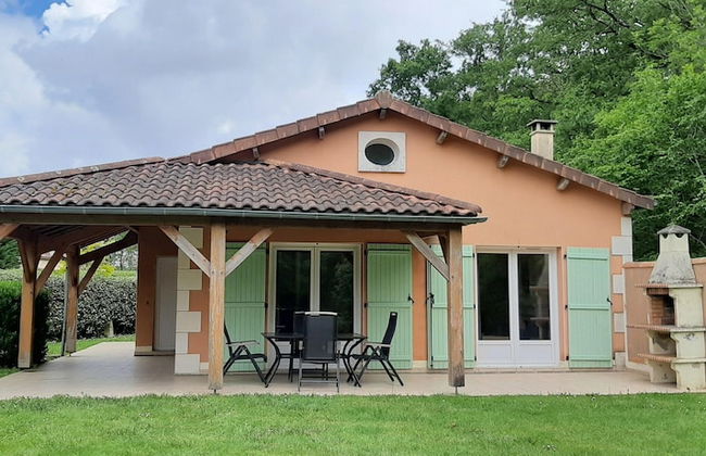 Spacious Villa With Garden and Pool - Foto 35