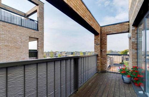 54 Woodpecker Way · Modern apartment near Addenbrookes Free parking Pass the Keys - Foto 44