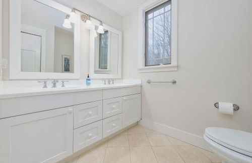 Tranquility - New Vacation Rental - Large home perfect for a relaxing getaway! - Foto 26