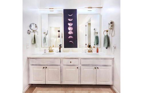 Luxe Desert Oasis, Pool, Hidden Speakeasy Room! - Foto 50