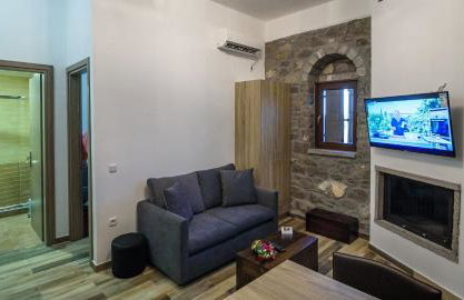 Avgonima All Seasons Hotel - Photo 21