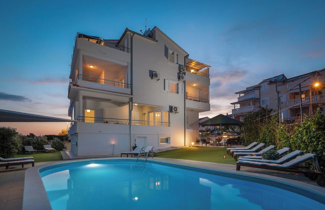 Apartments Arausa with Pool - Foto 1