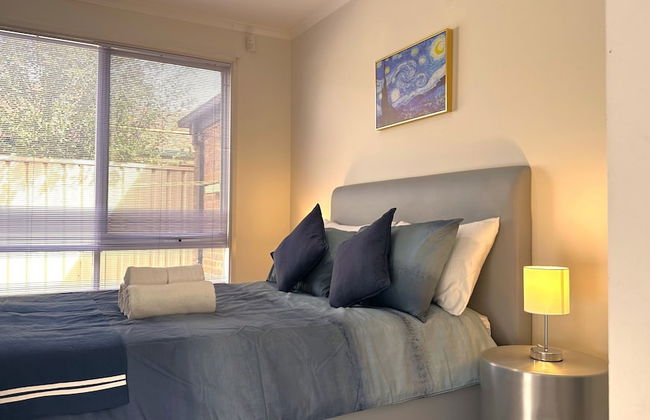 Close to Airport - Photo 7