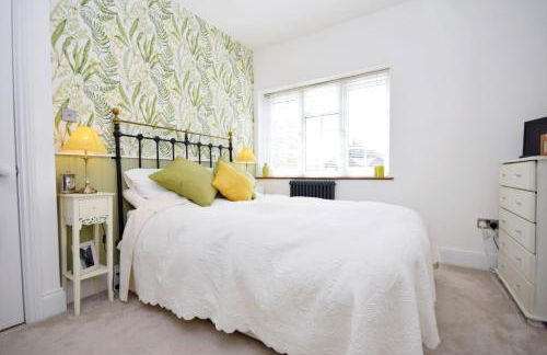 Sparrow Cottage - Westbourne - Photo 18