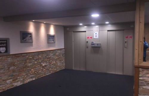 Front de neige PLAGNE VILLAGES Duplex 6 pers 2 ch ski aux pieds exposé SUD 2050 m - Foto 42