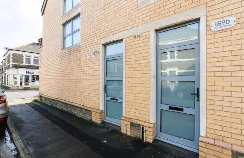 City Retreat, 2 Bed House with Cloudstream Hot Tub - Foto 41