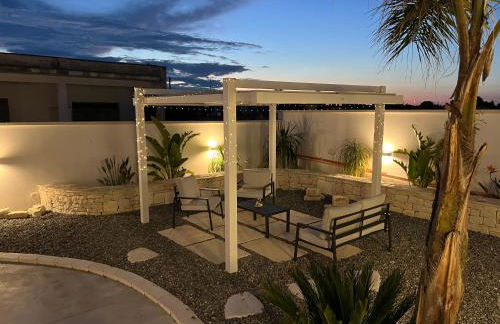 Salento Villa Cice, AC - WiFi - BBQ - attrezzatura da spiaggia - parcheggio privato sorvegliato, Due unità abitative indipendenti e giardino a due passi dal mare - Torre Ovo - Foto 8