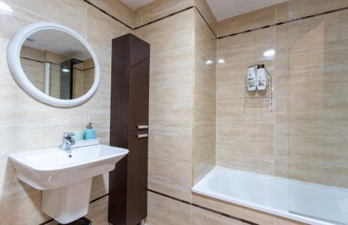 Apartment on the beach,pool,WiFi,garage,Valencia - Foto 26