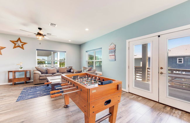 Big Blue by Silver Sands Vacation Rentals - Photo 10