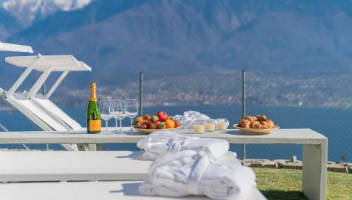 Valarin Luxury Apartments & Wellness, Vercana by Rent All Como - Foto 5, Garden