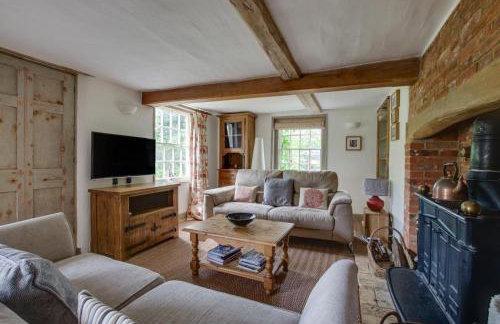 4 Bed in Wrentham oc-hdress - Photo 2