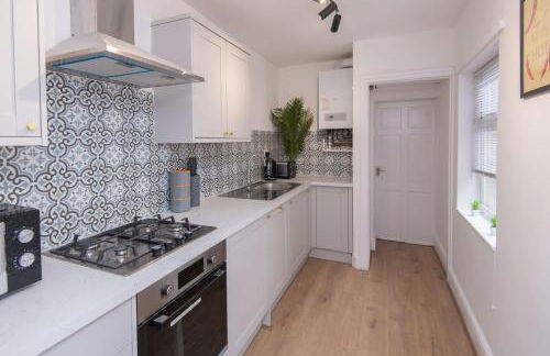 Modern 3 Bedroom Home in Central Rugby w Parking - Foto 10