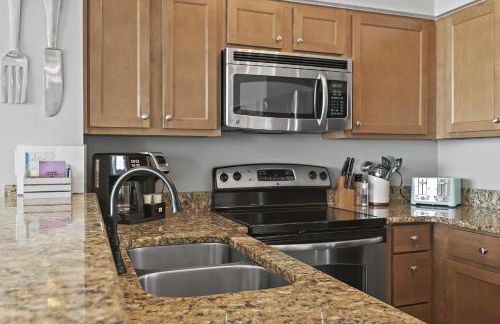 Beachfront Condo with Spectacular Gulf Views - Photo 31