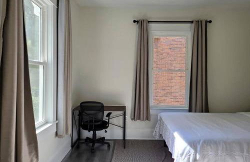 Walk to Duke Campus! 1 Bedroom in Trinity Park! - Photo 15
