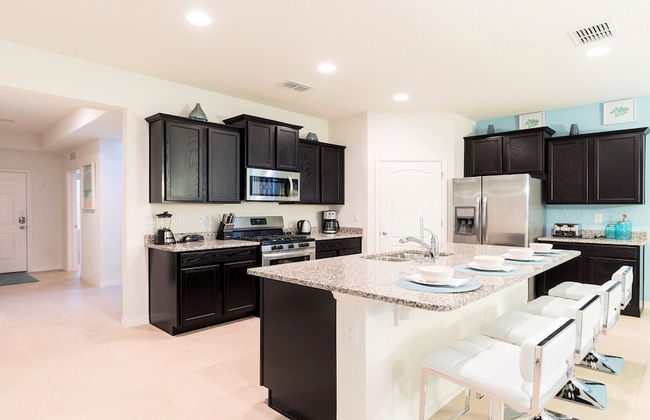 Solterra Resort Davenport FL Clubhouse Area - 7 Bedroom 6 Bath Home with Private Pool Spa - Lazy River 20 min from Disney - Foto 20