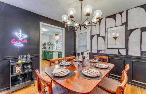 A Retro Retreat for Shaken or Stirred Memories - Foto 16