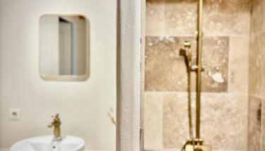 Gîte dans un domaine - La cave du vigneron - Uzès - 10 personnes - Foto 4