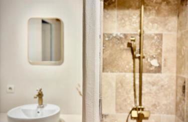 Gîte dans un domaine - La cave du vigneron - Uzès - 10 personnes - Foto 4