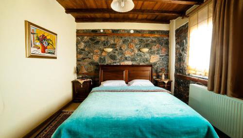 Eva Guesthouse - Photo 5