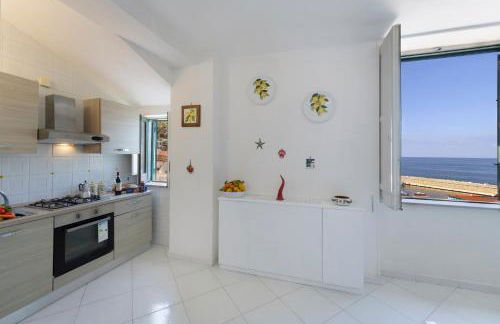 Relais del mare con terrazza fronte mare free parking - Foto 7