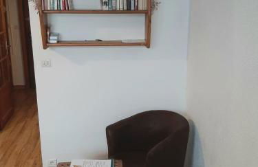 Grand Studio 25 m2, lumineux, central, vue Mont-Blanc - Photo 9