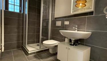 Ferienapartment im Zentrum komfortabel und praktisch - Foto 5, Shower