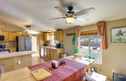 Stunning Views Quiet Bluff Home Near Hiking! - Foto 7