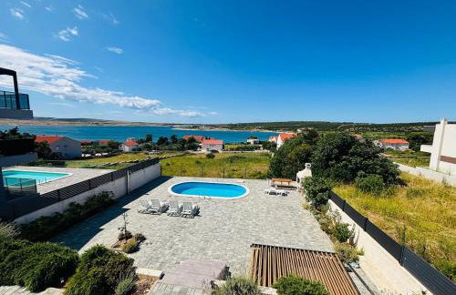 House off Caska - Photo 29