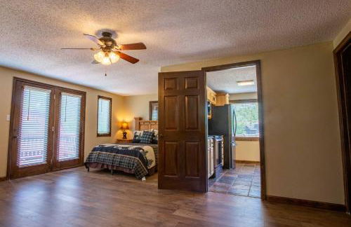 Chalets Resort LAKEFRONT Cottage Free Amenities Amazing views Kayaks 2 Pools - Foto 71