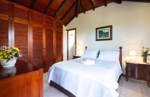 Casa em condomínio com piscina na melhor localização de Búzios - Foto 10