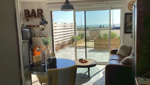 Studio neuf déco vintage face mer,terrasse ,jardin,wifi,parking sous-sol - Foto 5