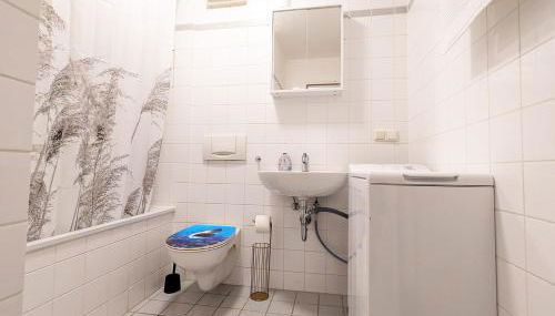 2-Zimmer-Monteurwohnung mit Balkon - Ludwigsfelde bei Berlin - Küche & Bad - Free WiFi - Foto 5, towels