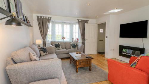 Spire Haven - Photo 2