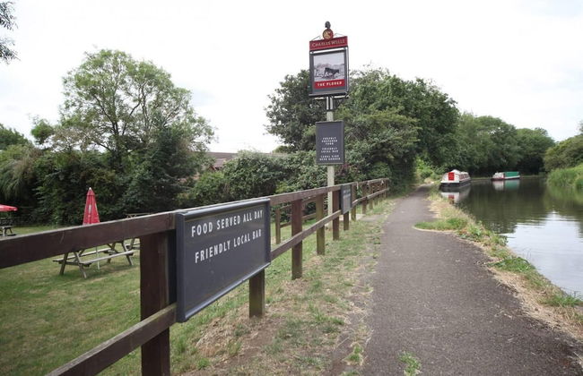 Stunning 1-bed Apartment in Milton Keynes - Foto 34