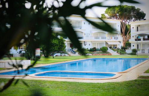 Vilamoura 2 Bedroom with Pool - Na Casa De Pascal - Foto 35