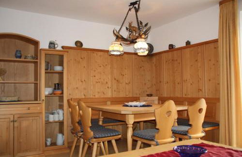 Gästehaus u Ferienwohnungen Veronika incl Frühstücksbuffet und KönigsCard mit 200 kostenlosen Attraktionen - Foto 15