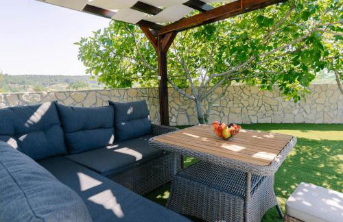 Apartment Ljubica with pool - Photo 32