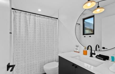 New 6 BR, 4.5B, Pool, Hot Tub, Cold Plunges, Outdoor Sauna, Bar, 9 TVs - Foto 27